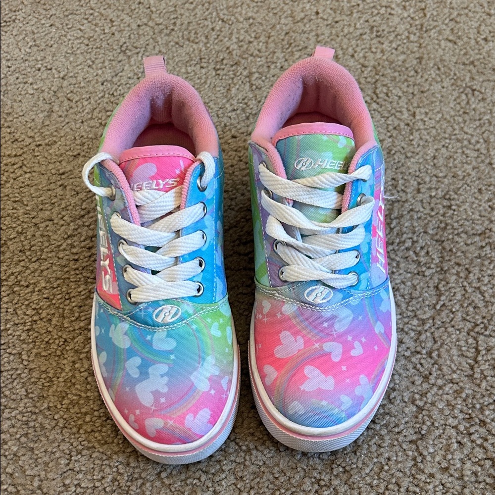 Heelys Kids Pastel Pink Blue Green Heart Lace-Up Sneakers